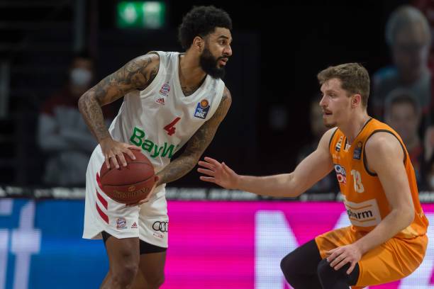 一支球队若 一支球队若